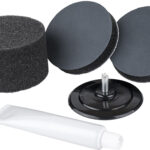 HEAD LIGHT LENS RESTORATION KIT FOR CARS. TRUCKS & BIKES